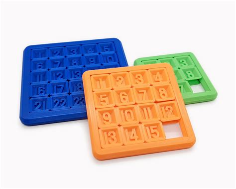 Print in Place Sliding Number Puzzle by zcassell.